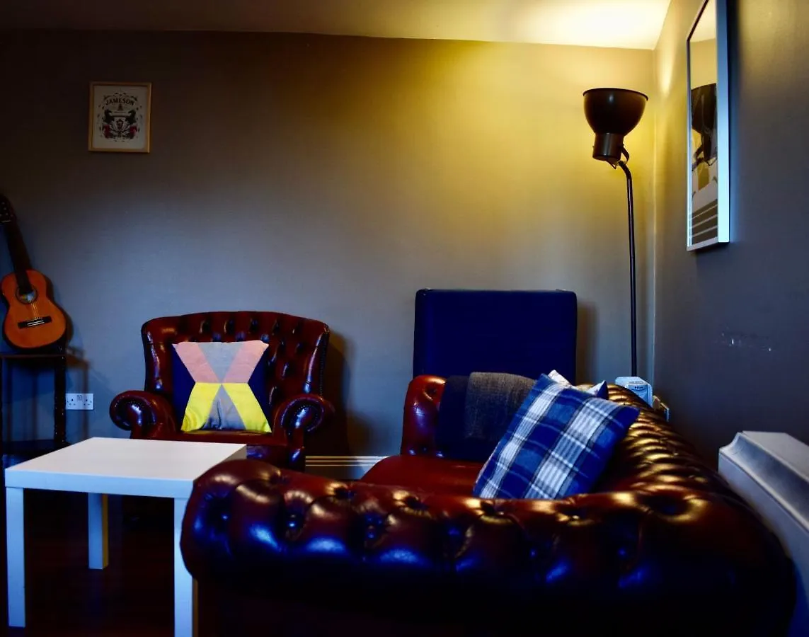 Modern 2 Bedroom Flat Above Family Run Pub Dublino 0*,